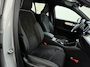 Volvo XC40 B4 Plus Dark | Panoramadak | Trekhaak | Harman/Kardon |