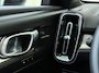 Volvo XC40 B4 Plus Dark | Panoramadak | Trekhaak | Harman/Kardon |