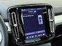 Volvo XC40 B4 Plus Dark | Panoramadak | Trekhaak | Harman/Kardon |