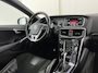 Volvo V40 2.0 D2 R-Design-Styling Business *LEATHER-MICROFIBRE | XENON | NAVI-FULLMAP | HEATED-SPORTSEATS | PRIVACY-GLASS | ECC | PDC | CRUISE | PREMIUM-AUDIO | TOWBAR | 18''ALU*