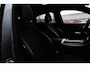 Mercedes-Benz GLC Coupe 300e 4MATIC AMG Line | 313 PK | AMG Line | Panoramadak | 360° Camera | Mercedes-Benz GLC 300e 4MATIC AMG Line met 313 PK, een 2.0-liter viercilinder turbobenzinemotor met plug-in hybride aandrijving en automatische transmissie. Uitgerust met sportieve AMG-stylin