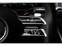 Mercedes-Benz GLC 300e 4MATIC AMG Line | 313 PK | AMG Line | Panoramadak | 360° Camera | Burmester | Mercedes-Benz GLC 300e 4MATIC AMG Line met 313 PK, een 2.0-liter viercilinder turbobenzinemotor met plug-in hybride aandrijving en automatische transmissie. Uitgerust met sportieve AMG-stylin