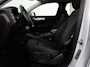 Volvo XC40 1.5 T3 Momentum Business | Glacier Silver | LED | Keyless Entry | Virtual Cockpit |