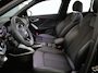 Audi Q2 35 TFSI S Edition 150 pk S-tronic | Navigatie | Panoramadak | Parkeersensoren achter | Autom. airco | Stoelverwarming | S-Line |