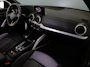 Audi Q2 35 TFSI S Edition 150 pk S-tronic | Navigatie | Panoramadak | Parkeersensoren achter | Autom. airco | Stoelverwarming | S-Line |
