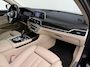 BMW 7-Serie 745e High Executive SOH 86% | 6 CIL HYBRID | PANORAMADAK | MASSAGE | ADAP. CRUISE | HEAD-UP | VERW. STUUR |