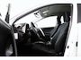 Toyota RAV4 2.0 Style 4WD | Trekhaak | Navigatie | Parkeercamera | Elektrische Achterklep |