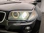 BMW X3 2.0i | Trekhaak | Panoramadak | Leder | Stoelverwarming | Climate/Control | Cruise/Control | PDC |