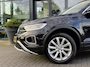 Volkswagen T-Roc 1.5 TSI R-Line Business * Panoramadak * Camera * Stoel + Stuurverwarming