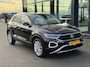 Volkswagen T-Roc 1.5 TSI R-Line Business * Panoramadak * Camera * Stoel + Stuurverwarming
