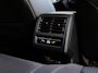 Volkswagen Golf 1.5 eTSI R-Line Edition | Stoel en stuurwielverwarming | 360 camera | Apple carplay / Android auto | 3 Zone airconditioning |