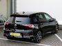 Volkswagen Golf 1.5 eTSI R-Line Edition | Stoel en stuurwielverwarming | 360 camera | Apple carplay / Android auto | 3 Zone airconditioning |