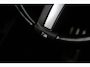 BMW X2 sDrive18i M Sport High Executive | 136 PK | HUD | Navigatie | Adaptieve cruise control | Stoelverwarming | BMW X2 sDrive18i M Sport High Executive met 136 PK uit een 1.5-liter driecilinder benzinemotor, voorzien van lederen/microvezel bekleding, verwarmde sportstoelen, automatische 2-zone climate
