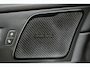 Volvo XC60 2.0 B5 Momentum Exclusive Volvo XC60 2.0 B5 Momentum Exclusive | 250 PK | Panoramadak | Head-up display | Harman Kardon audio | 360° camera | Volvo XC60 2.0 B5 Momentum Exclusive met 250 PK uit een 2.0-liter viercilinder mild-hybride benzinemotor, voorzien van een panoramadak, Harman Kardon premium audiosysteem, head-up display, 36