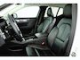 Volvo XC40 1.5 T5 Recharge Plus Dark / Pilot assist / Harman Kardon / Memory