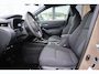 Toyota Corolla Cross HYBRID 140 DYNAMIC DIRECT LEVERBAAR! BLISS LED PRIVACY-GLASS STUURVERWARMING 18"LMV KEYLESS EL-ACHTERKLEP