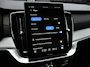 Volvo XC90 2.0 T8 Plug-in hybrid AWD Ultra Dark Exec. Ed. | 407 pk | 7P. | Panoramadak | Bowers & Wilkins | Luchtvering | Stoelmassage + Ventilatie | HUD | 360 Camera | Nubuk Hemelbekleding | Trekhaak |