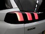 Peugeot 5008 1.2 PureTech Allure Sport (APPLE CARPLAY,NAVI,CAMERA,360 VIEW,CLIMATE,CRUISE,GETINT,LED,SPORTSTOELEN,LM VELGEN)
