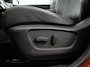 Nissan Qashqai 1.2 Premier Edition Bluetooth, Cruise control, dodehoekdetectie, Panoramadak, Parkeersensor voor en achter, Rondomzicht camera, Voorstoelen verwarmd Biedt een luxe uitstraling, een hoog zitcomfort en een ruim interieur. Dankzij de complete uitrusting en royale bagageruimte is deze SUV ideaal voor zowel gezinnen als lange ritten. Met zijn