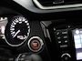 Nissan Qashqai 1.2 Premier Edition Bluetooth, Cruise control, dodehoekdetectie, Panoramadak, Parkeersensor voor en achter, Rondomzicht camera, Voorstoelen verwarmd Biedt een luxe uitstraling, een hoog zitcomfort en een ruim interieur. Dankzij de complete uitrusting en royale bagageruimte is deze SUV ideaal voor zowel gezinnen als lange ritten. Met zijn
