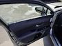 Lexus UX 250h Executive Line Schuifkanteldak / Lederen interieur / Afneembare trekhaak / Full options!  / nieuwstaat!