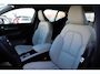 Volvo XC40 T5 Recharge Inscription |Keyless Entry| Trekhaak| Camera|