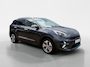 Kia Niro EV e-Niro DynamicLine 64 kWh 1e Eigenaar | Accu 100% | Navigatie | Apple CarPlay & Android Auto | Camera | Metallic lak | Stoel & stuurverwarming | Allseason banden | Bovag garantie | NAP