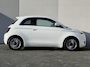 Fiat 500e Icon 42 kWh / SOH 96% / All season banden / CCS Snellader / Navigatie via Apple Carplay of Android Auto / Cruise control / Climate control / Keyless start / Lichtmetalen wielen 16“ /