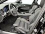 Volvo V60 T8 Plug-in hybrid AWD Plus Dark