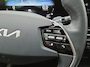Kia Niro Hybrid 1.6i DynamicPlusLine Schuif-/kanteldak | Dodehoek Detectie | Stoelverwarming | Camera | Cruise Control Adaptief | Carplay | Head up Display | NAP