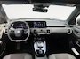 Suzuki e-Vitara Style 61 kWh | Apple Carplay/Android Auto | electronic climate controle | 360 Parkeercamera | Panorama dak | Stoelverwarming |