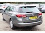 Opel Astra Sports Tourer 1.4 Business Edition | Automaat | Navigatiesysteem full map | Parkeersensor achter | Bluetooth
