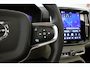 Volvo XC40 2.0 B4 Plus Dark Pano Cam Trekh El-aklep + Stoelen Stoel+Stuur ver HK Audio