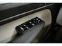 Volvo XC40 2.0 B4 Plus Dark Pano Cam Trekh El-aklep + Stoelen Stoel+Stuur ver HK Audio