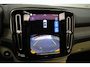 Volvo XC40 2.0 B4 Plus Dark Pano Cam Trekh El-aklep + Stoelen Stoel+Stuur ver HK Audio