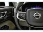 Volvo XC40 2.0 B4 Plus Dark Pano Cam Trekh El-aklep + Stoelen Stoel+Stuur ver HK Audio