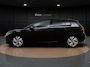 Volkswagen Golf 1.5 eHybrid Style | Camera | Side Assist | ERGO Stoel | ACC | Spiegelpakket | Getint Glas | 17'' |