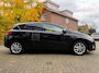 Toyota Auris 1.8 Hybrid Lease