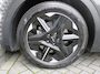 Kia EV6 Air 84 kWh | Stuur-/stoelverwarming | Camera | Cruise adapt. | Telefoonlader | Clima | Navi | 19" LM | LED | Apple Carplay/Android Auto |