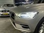Volvo XC60 2.0 T8 Twin Engine AWD|HUD|Luchtvering|Leder|Pano|Trekhaak
