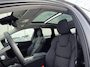 Volvo XC60 2.0 T6 Plug-in hybrid AWD Ultra Dark | Trekhaak | Luchtvering | 360 Graden Camera | Panoramadak | Head-up Display | Harman Kardon Audio | Keyless Entry | Elektrische Achterklep | Elektrisch Verstelbare Voorstoelen | Stoelverwarming voor en achter | Cruise Control Adaptief | BLIS | Google Navigatie | Apple Carplay | Android Auto