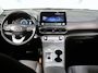 Hyundai Kona Fashion 64kWh 201PK | 1ste eigenaar | ACCU 94% | AppleCarplay/AndroidAuto | Adaptief Cruise Control | Trekhaak | Dodehoekdetectie | Camera | Keyless | AUTOMAAT | Isofix | Privacy Glass | Warmtepomp |