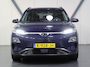 Hyundai Kona Fashion 64kWh 201PK | 1ste eigenaar | ACCU 94% | AppleCarplay/AndroidAuto | Adaptief Cruise Control | Trekhaak | Dodehoekdetectie | Camera | Keyless | AUTOMAAT | Isofix | Privacy Glass | Warmtepomp |