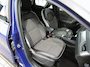 Renault Captur TCe 101pk Intens / Navigatie / Dakrails / 4 Seizoen banden / Compleet dealer O.H