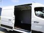 Renault Master 87kWh 140pk GROTE ACCU L2H2 T35 Advance Trekhaak / Navigatie / Camera / 4 Seizoenbanden