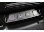 Land Rover Defender 110 2.0 P300e 110 X-Dynamic HSE | Luchtvering | 22 Inch | Stoel + Stuur Verwarming | Panoramadak | Trekhaak Wegklapbaar | Meridan Audio |