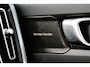Volvo XC40 T3 AUT. MOMENTUM PRO -PANO.DAK|HARMAN/KARDON|CAMERA|NAVI|PRIVACY.GLAS|18"