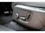 Volvo EX40 Single Motor Extended Range Ultra Black Edition | Panoramadak | Harman/Kardon | Memory | 360° Camera | Nubuck | 20" | Stoelverwarming voor & achter | Stuurverwarming |