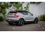 Volvo EX40 Single Motor Extended Range Ultra Black Edition | Panoramadak | Harman/Kardon | Memory | 360° Camera | Nubuck | 20" | Stoelverwarming voor & achter | Stuurverwarming |