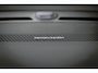 Volvo EX40 Single Motor Extended Range Ultra Black Edition | Panoramadak | Harman/Kardon | Memory | 360° Camera | Nubuck | 20" | Stoelverwarming voor & achter | Stuurverwarming |